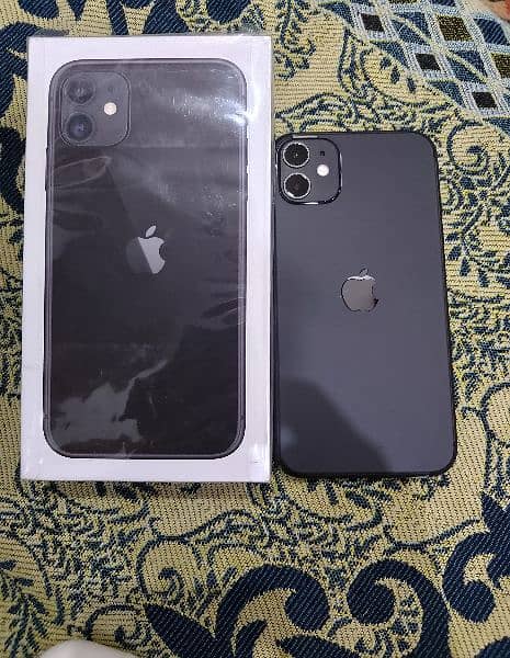 Iphone 11 with Box jv sim non active 1