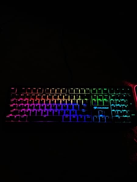 Cougar Keyboard And Mouse/ Razer Gaming Pad For sale 1