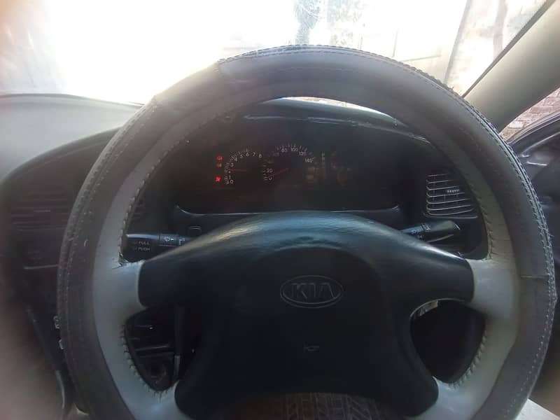 KIA Spectra 2001 8