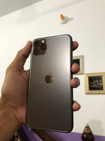 Iphone 11 pro max 1