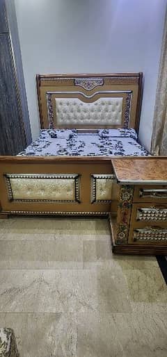 wooden bed lush condition