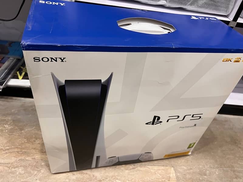 PS5 DIsc edition barely used 825GB non repair 0