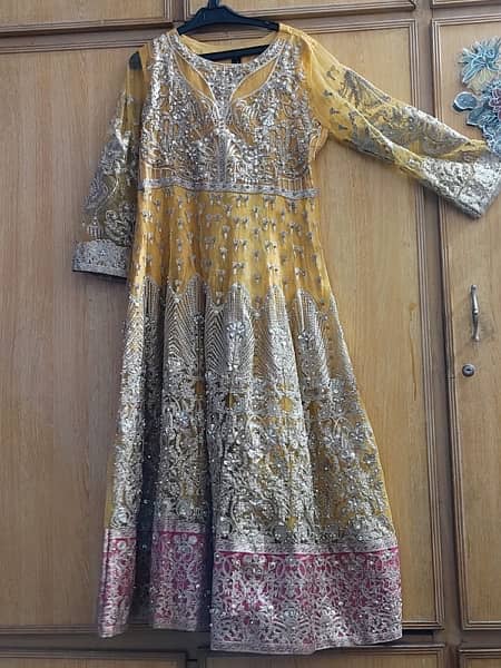 mehndi dress 5