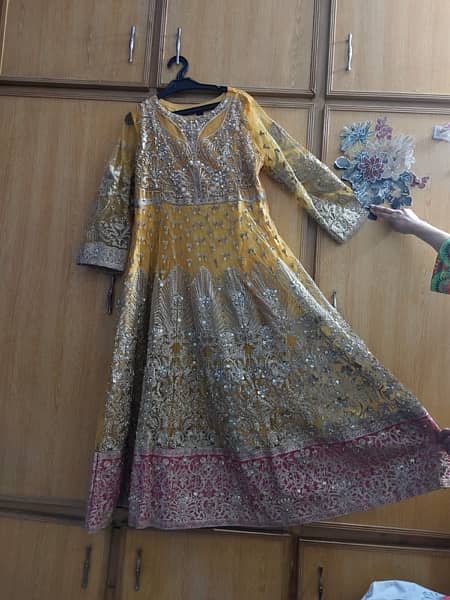 mehndi dress 7