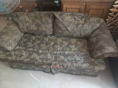 sale! 2 seater! sofa