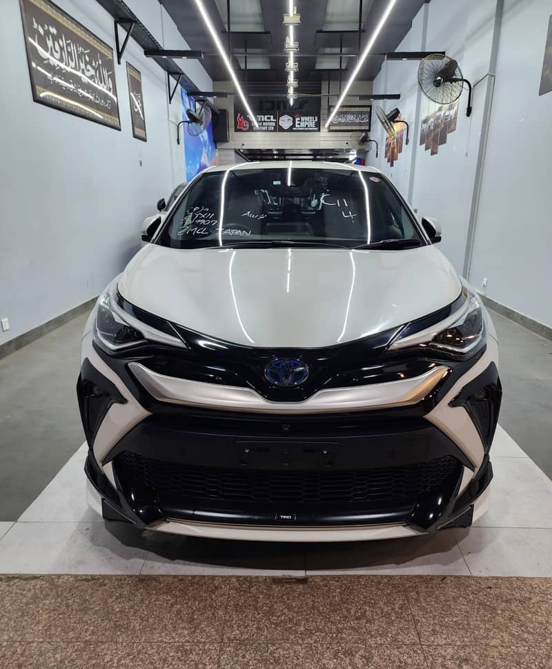 Toyota C-HR 2020 C-HR G 1