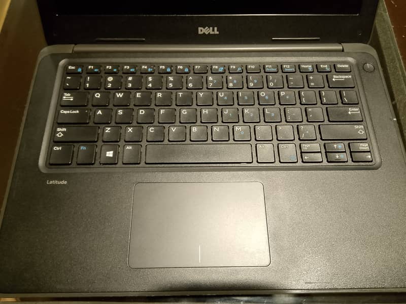 DELL LATITUDE 3380 Core i3 6th Gen 8GB RAM 128GB SSD 3