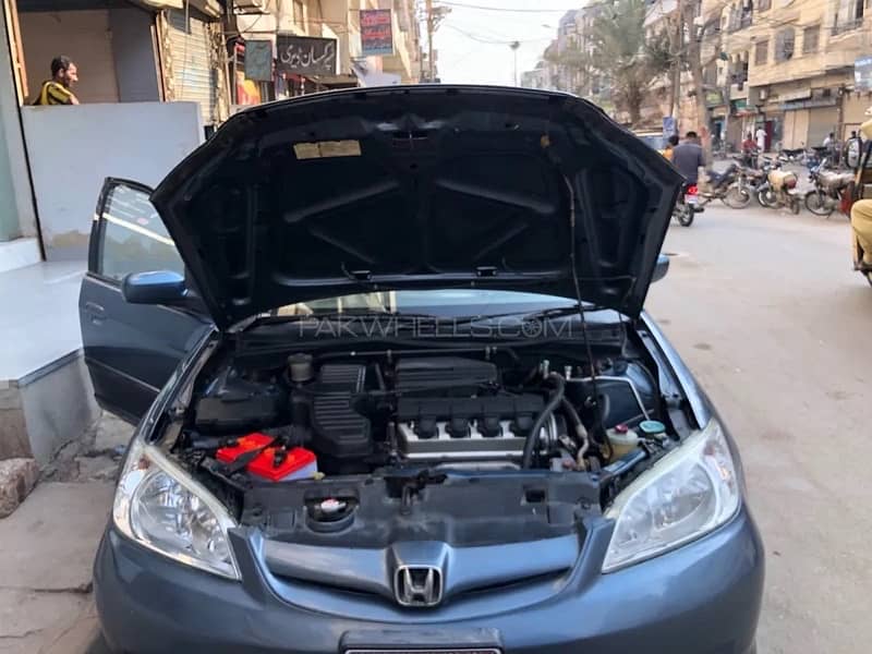 Honda Civic EXi 2005 9