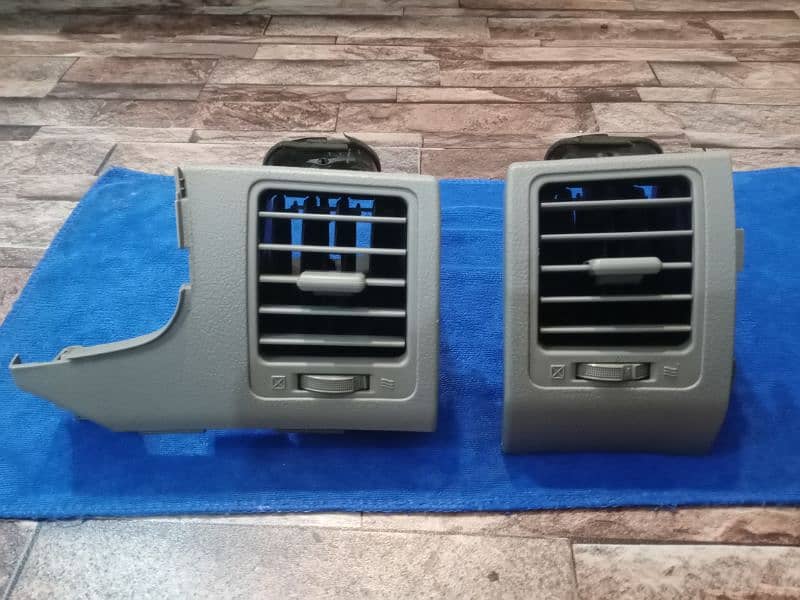 Toyota Corolla XLI, GLI, ALTIS 2008 To 2014 Model AC Vents Right Left 1