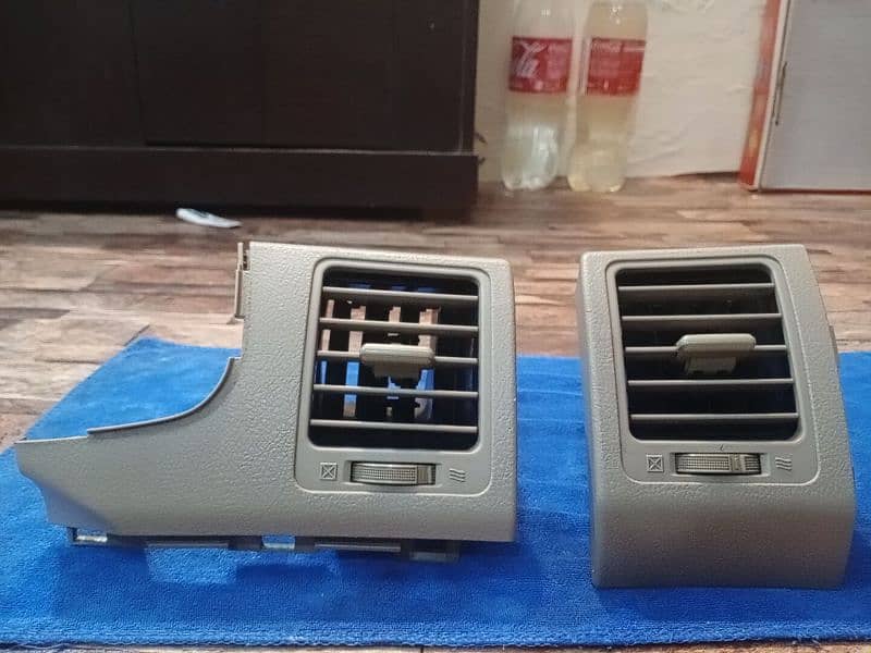 Toyota Corolla XLI, GLI, ALTIS 2008 To 2014 Model AC Vents Right Left 4