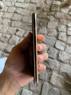 Iphone xs max 0