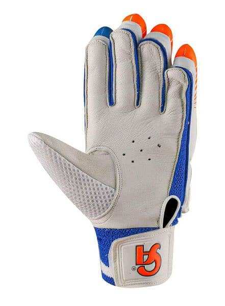 CA Plus 2000 Batting Gloves 2