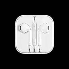 Genuine certified APPLE EARPHONES LIGHTNING