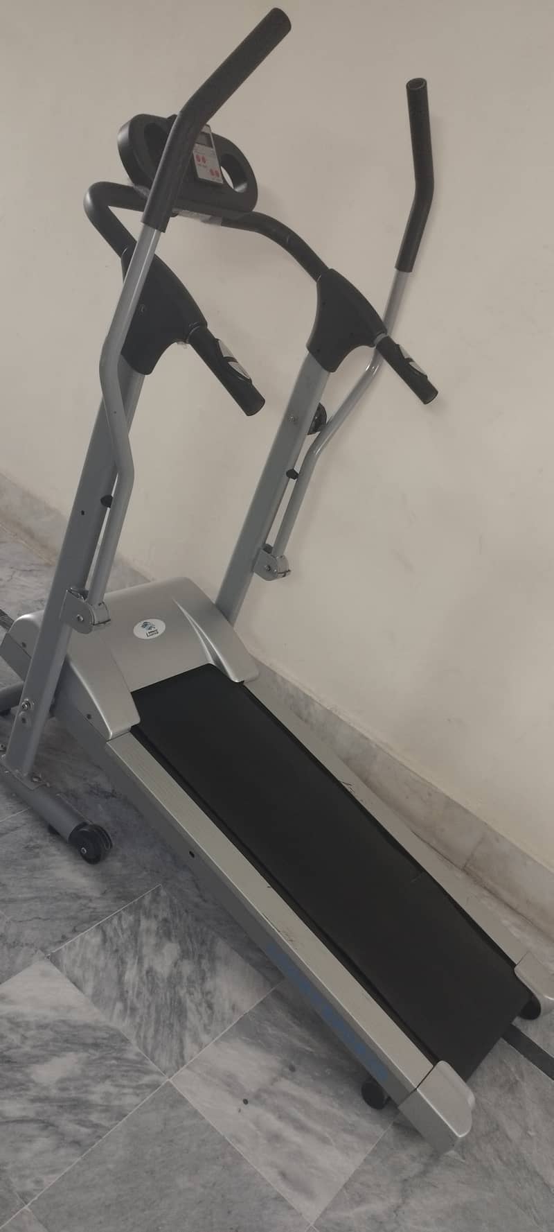 Manual Treadmill 11