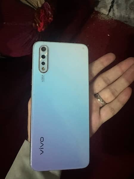 vivo s1 4/128  condition 10/10 1