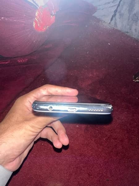 vivo s1 4/128  condition 10/10 3