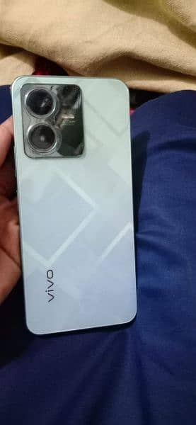 VIVO y22 , Exchange possible, 3