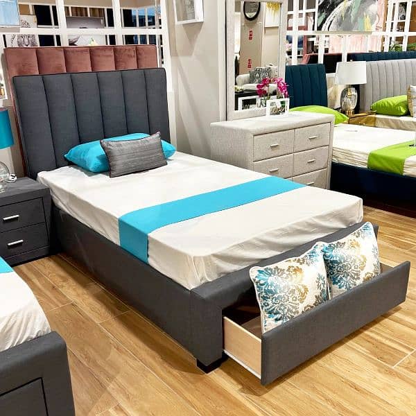 DEFANCE DAY SALE ON SINGLE BED 8