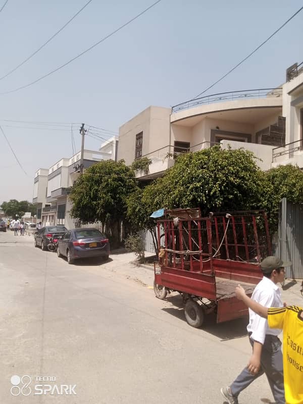 Canal Road Society Near Beacon House School Faisalabad 20 Marla Double Storey House For Rent 2