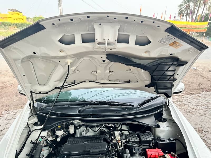 Honda City IVTEC 2021 12