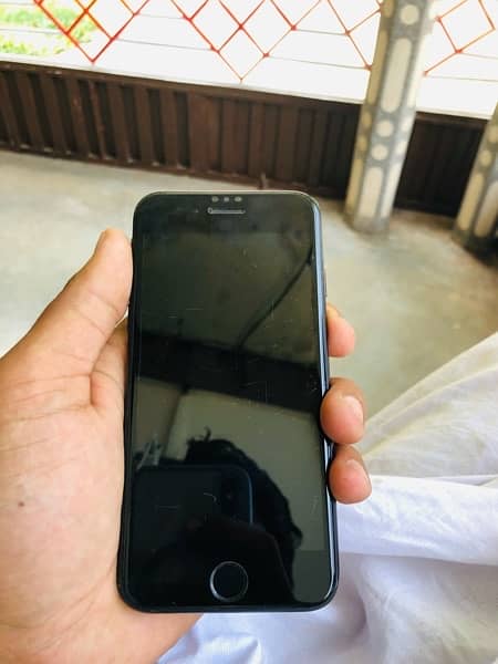 iphone SE 2020 for sale 0