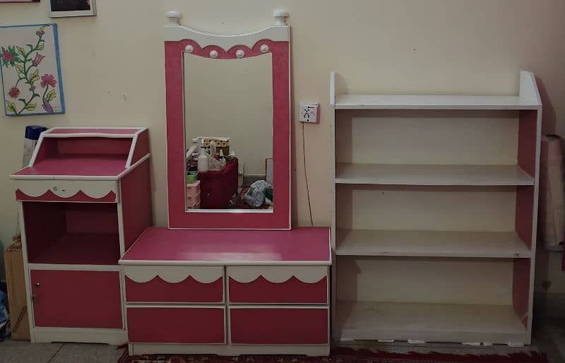 Girls Pink room bedset 1