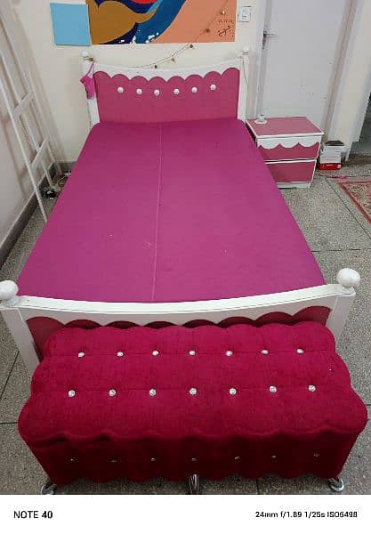 Girls Pink room bedset 7