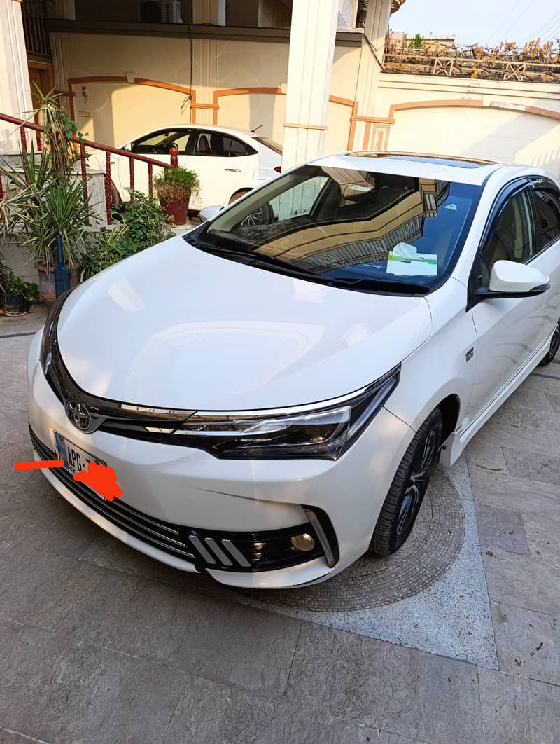 Corolla Grande white   2019 Full Genuine 3