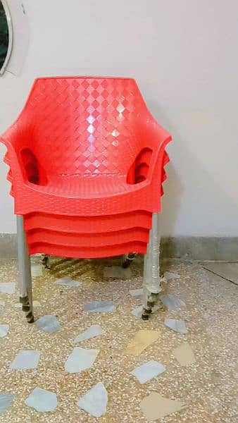 red chair 3