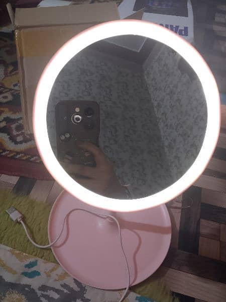 mirror with lights 2