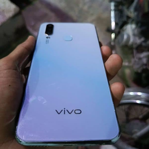 Vivo y17 8/256Gb condition 10/9 0