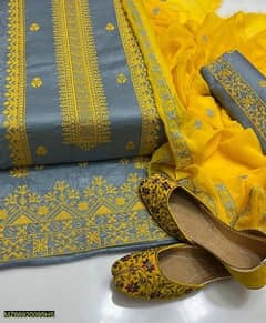 • Fabric: Cotton Lawn