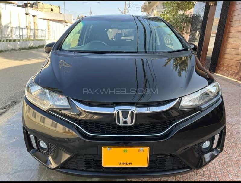 Honda Fit 2017 S Hybrid 12