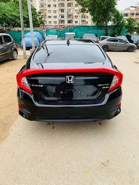 Honda Civic Oriel 2017 7