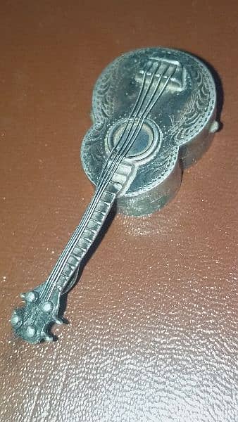 vingage Sterling silver gitar 3