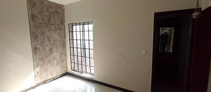 5 Marla Lavish Brand New House For Sale Eastern Ext 39