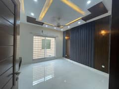 10 Marla House For Rent Bahria Town 0