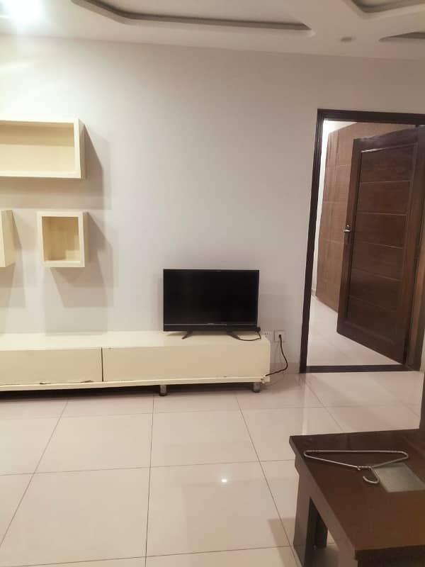 1 Bed Furnished Flat For Rent Near Clock Chowk 3