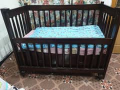 Baby cot for sale