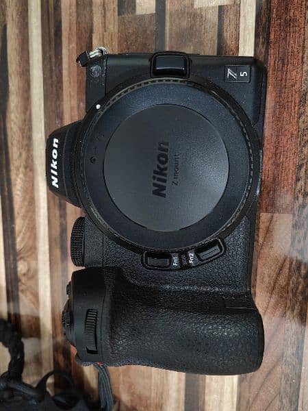 Nikon Z5 body 1