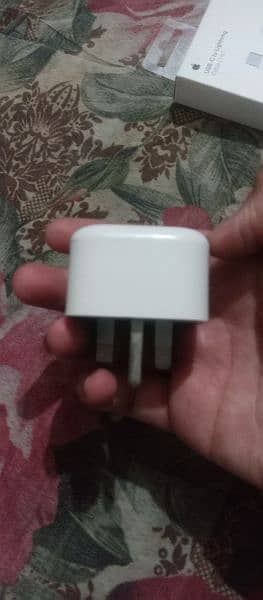 Original Iphone 20watt fast charger 4