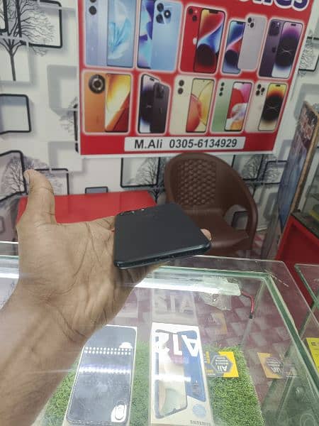 I phone 7+ pta provide 128 gb total janain phone final price 4