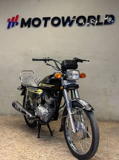 honda cg125cc special edition ( 11000 km used only )