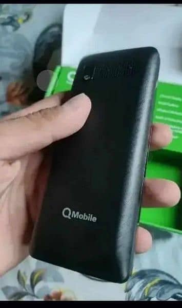 Q Mobile E4 Big new ha bilkul 4