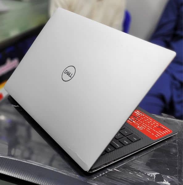 Dell XPS 13 7390 0