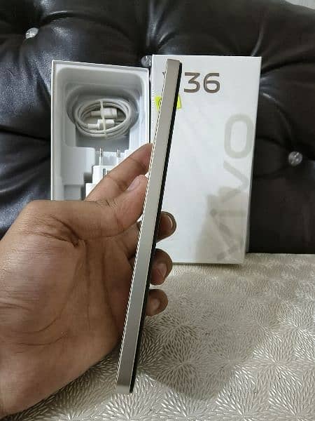 URGENT SALE MY VIVO Y36 (8GB+128GB) 10/10 CONDITION UNDER WARRANTY 6