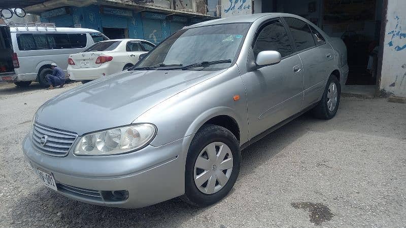 Nissan Sunny 2007 1