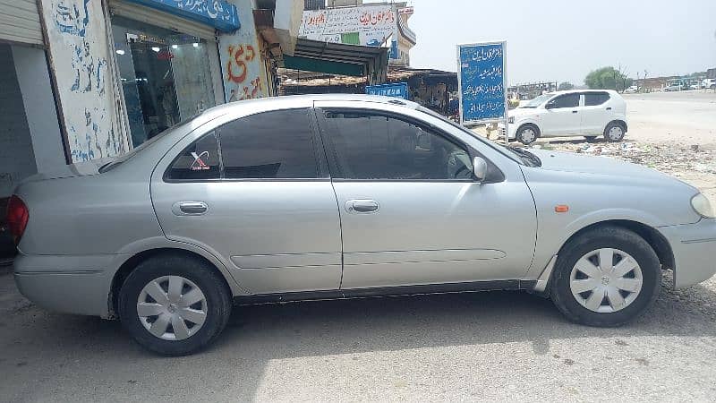 Nissan Sunny 2007 3