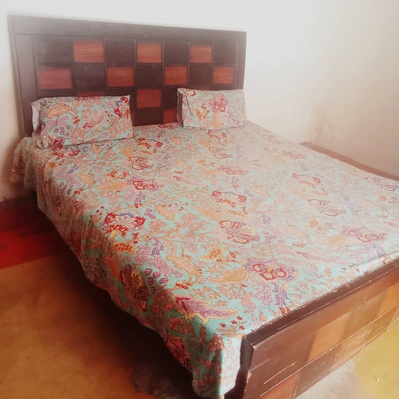 Double bed with mattress 0