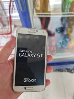 Samsung s5  2gb ram 16gb pata block glass crick